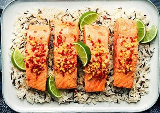 Zencefil ve Kırmızı Biberli Somon Fileto 'Soya Sos' ile