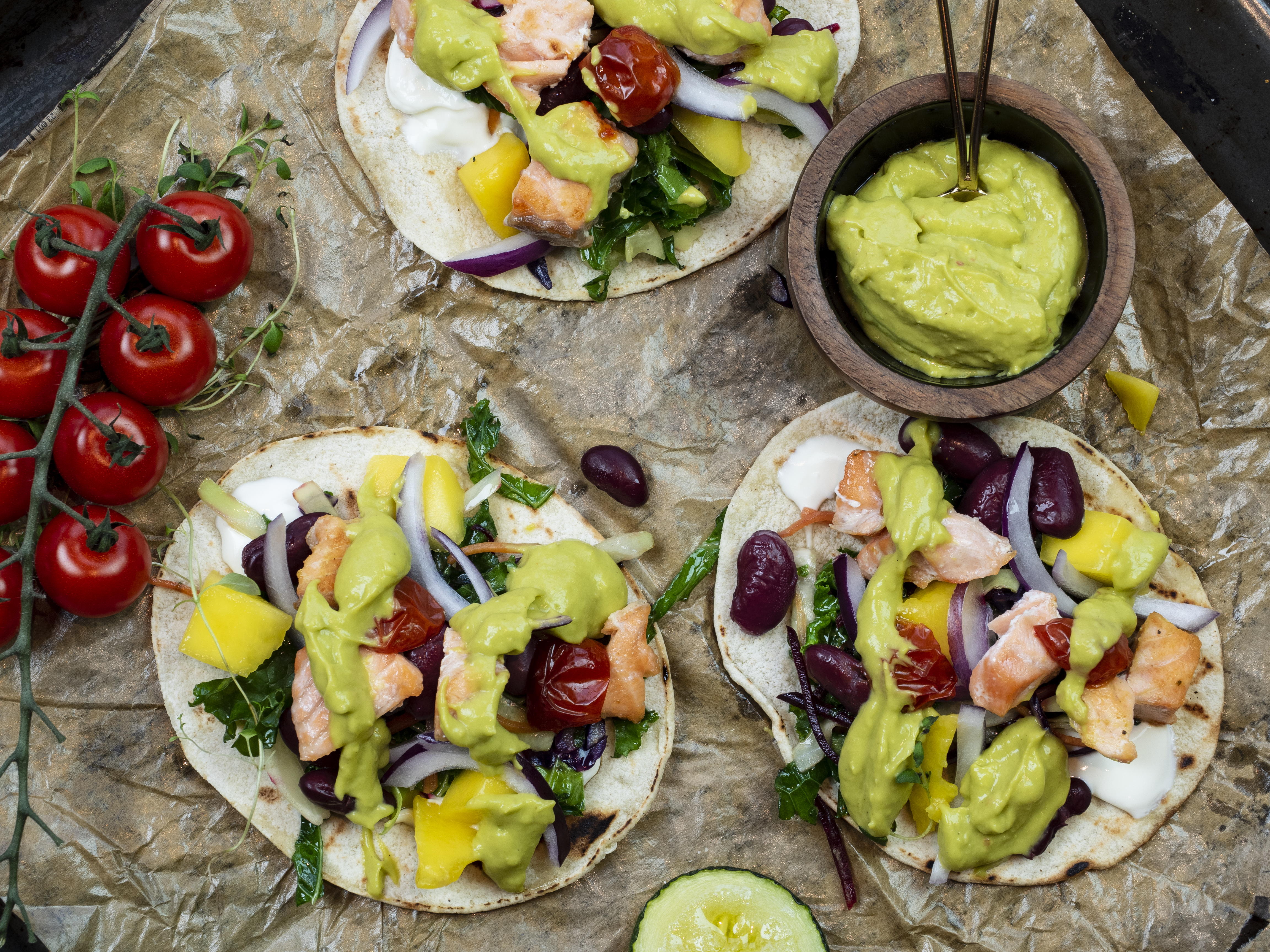 Laksetaco med guacamole